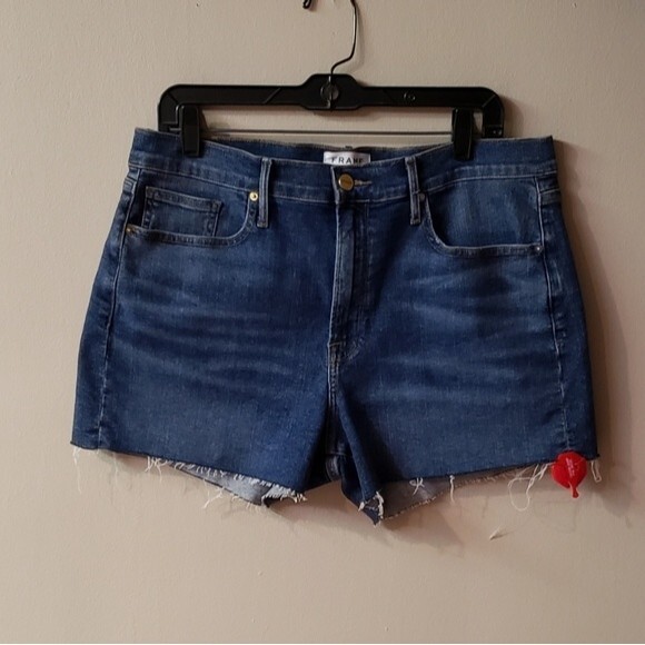 NWT Frame Cut Off Shorts Size 32 - Picture 2 of 5